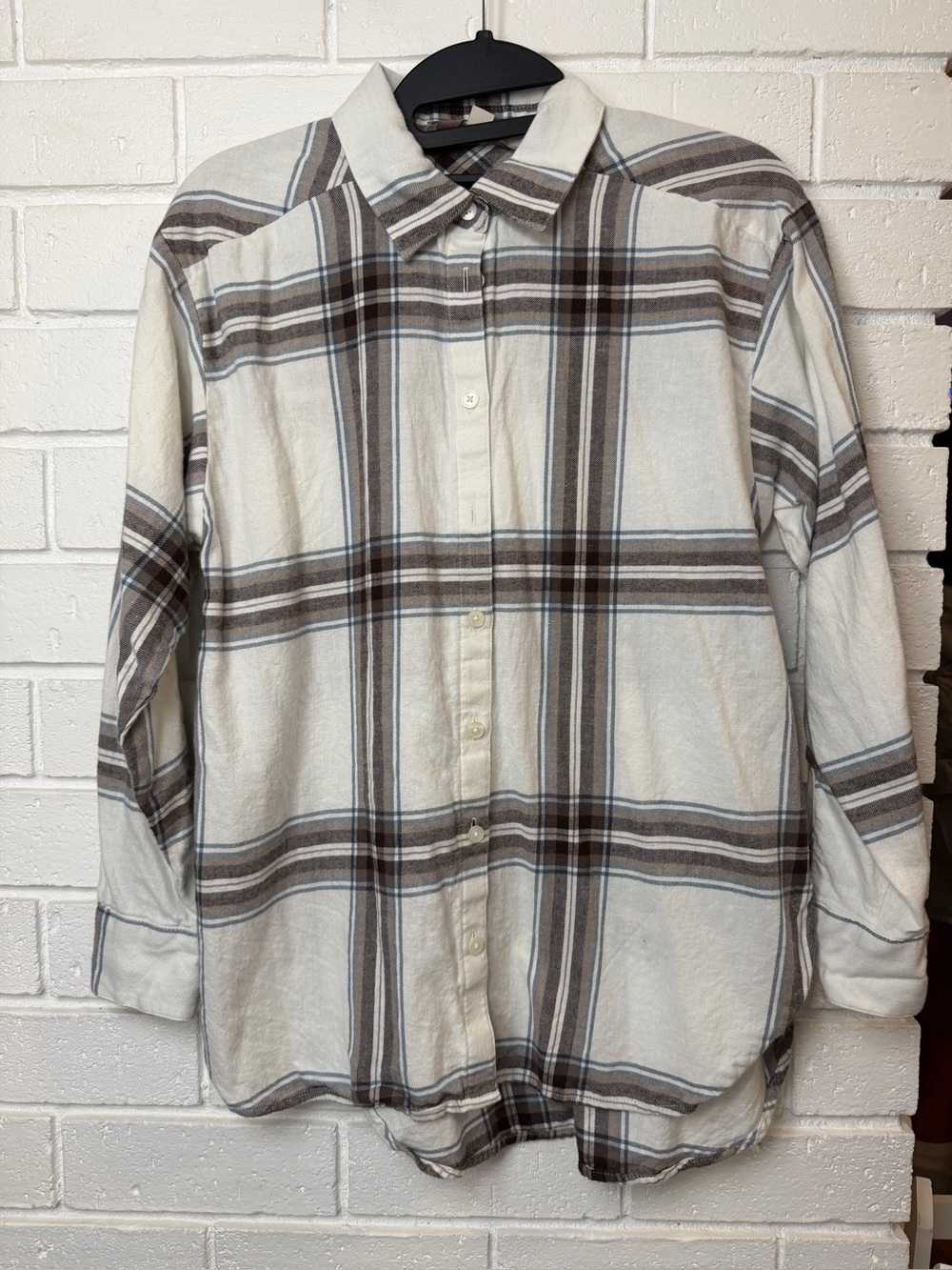 NWOT - Loft Women’s White & Brown Plaid Button-Up Shirt